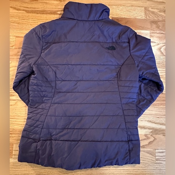 North Face Women’s Harway Puprle Quilted Jacket - Picture 6 of 9